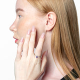 Sortija con zafiro talla pera