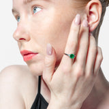 Sortija Esmeralda con trapecios