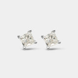 Pendientes con diamantes talla princesa engastados en garras