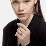 Sortija forma estrella con piedra de color