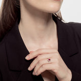 Sortija forma estrella con piedra de color