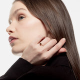 Sortija diamante marrón talla oval