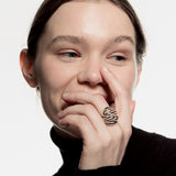 Sortija oro rosa con diamantes negros